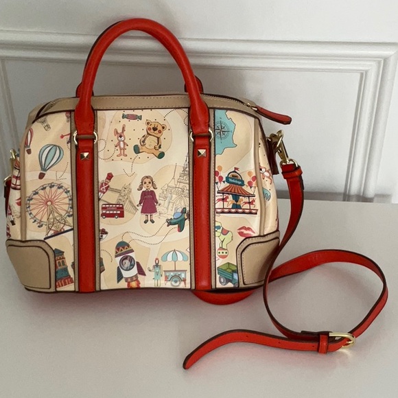 Handbag - Picture 2 of 8